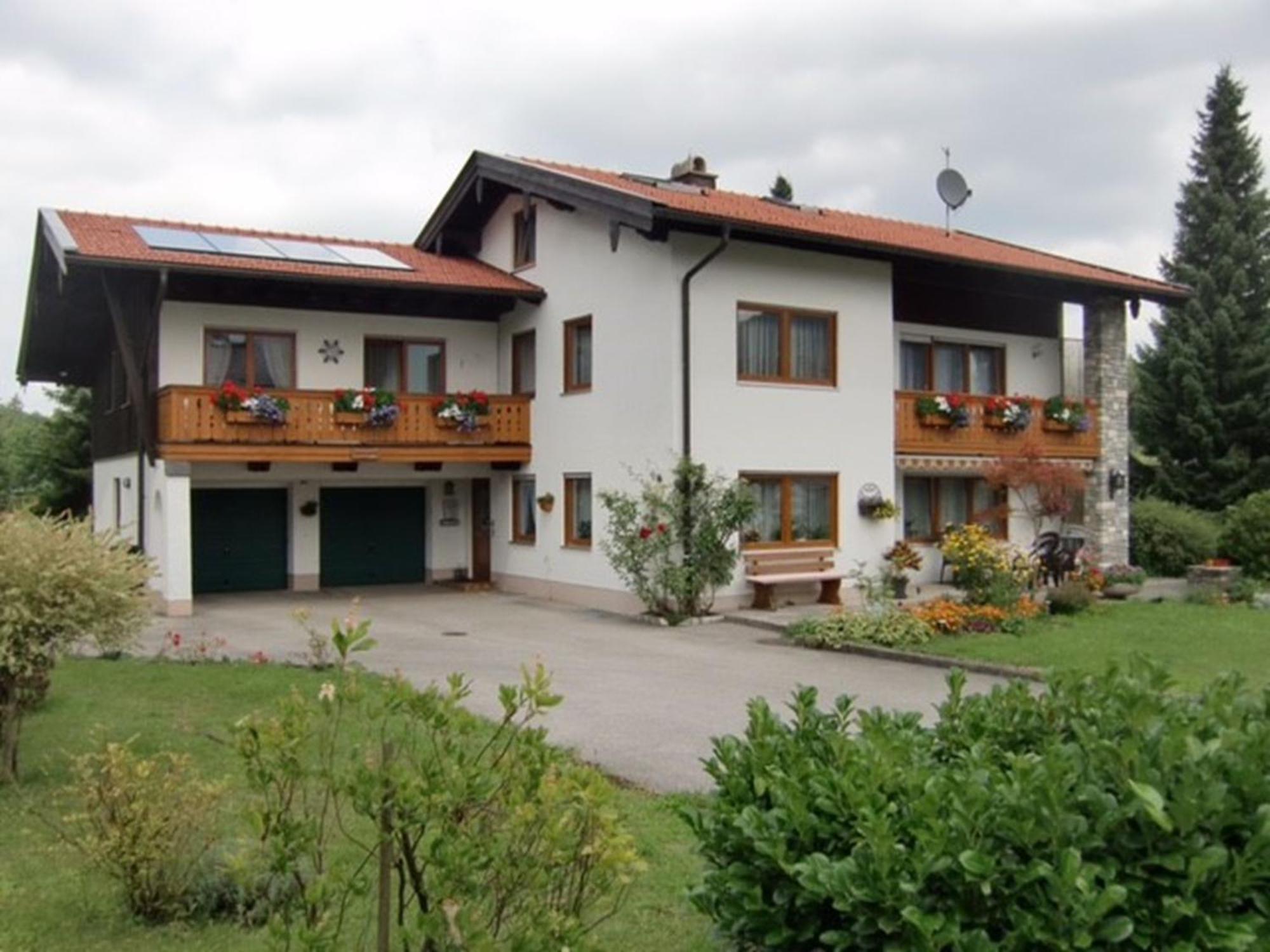 Ferienwohnung Deininger Inkl. Chiemgaukarte 鲁波尔丁 外观 照片